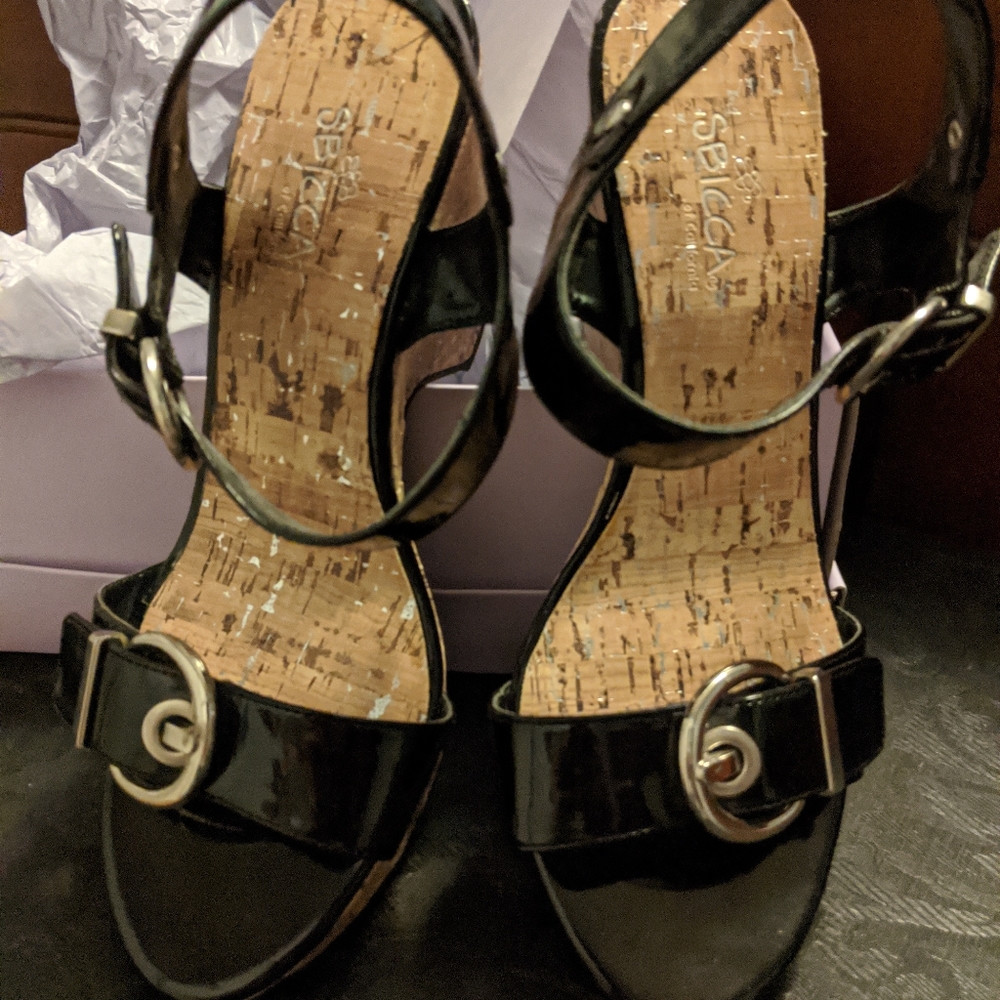 Women's sandals